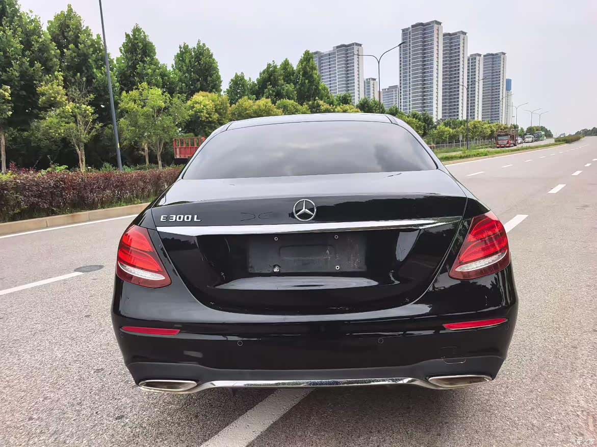 Mercedes-Benz E-Class, 2017 8