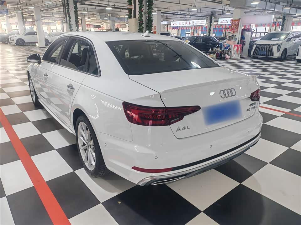 Audi A4L