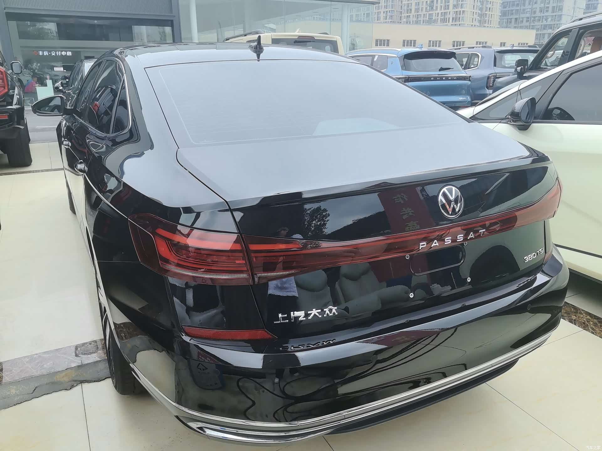 Volkswagen Passat, 2024 14