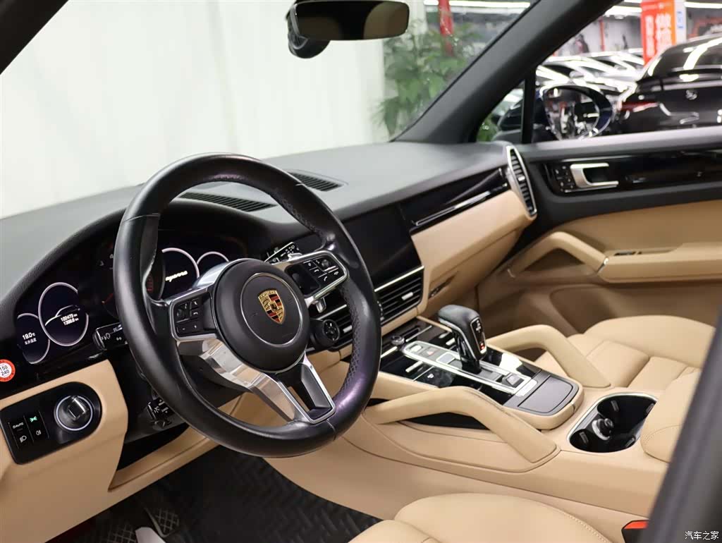 Porsche Cayenne, 2018 6