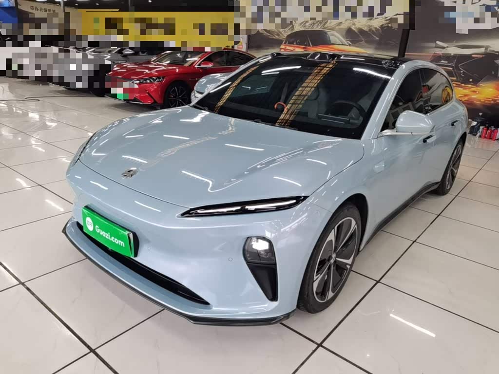 NIO ET5