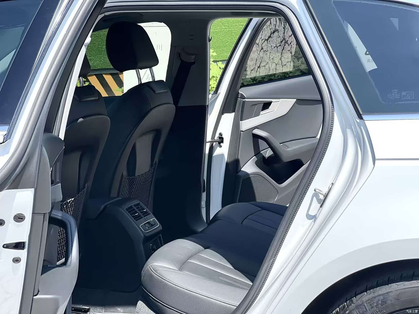Audi A4, 2020 10