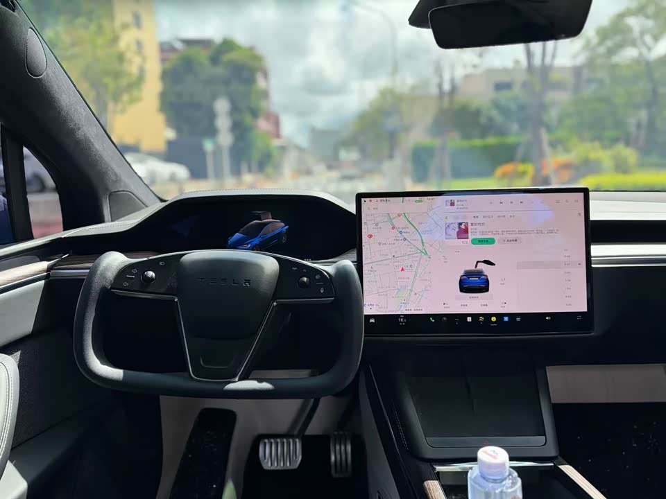Tesla Model X