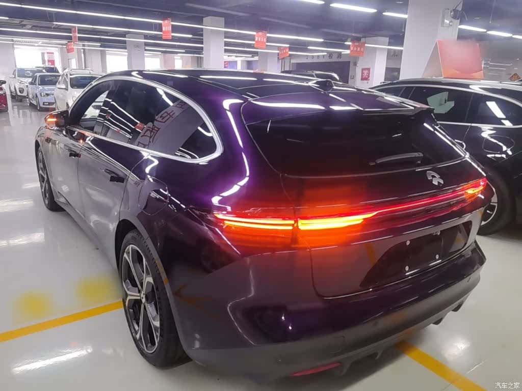 NIO ET5, 2025 все фото