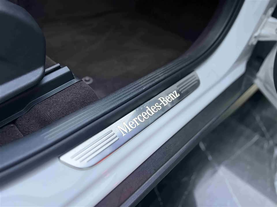 Mercedes-Benz GLC Mercedes-Benz GLC