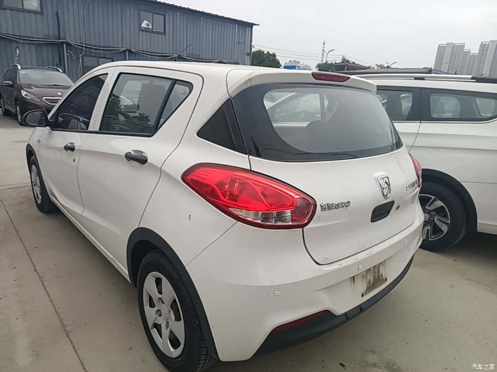 Wuling 310, 2017 все фото