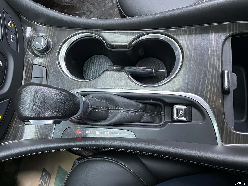 Buick Envision Plus, 2018 11