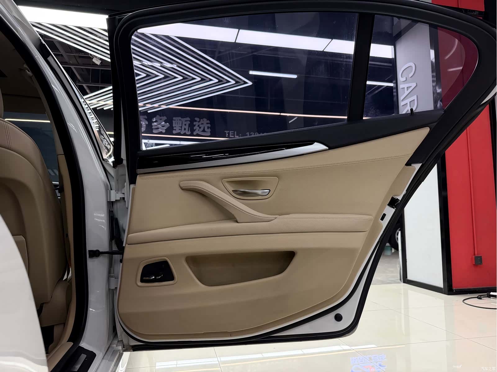 BMW 5 Series, 2013 24
