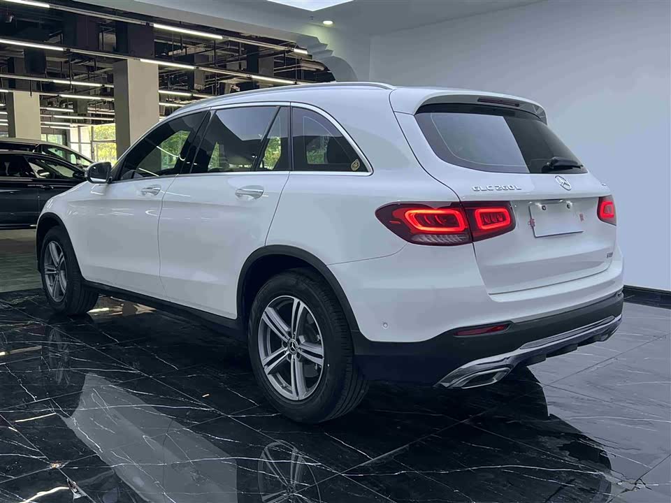Mercedes-Benz GLC Mercedes-Benz GLC