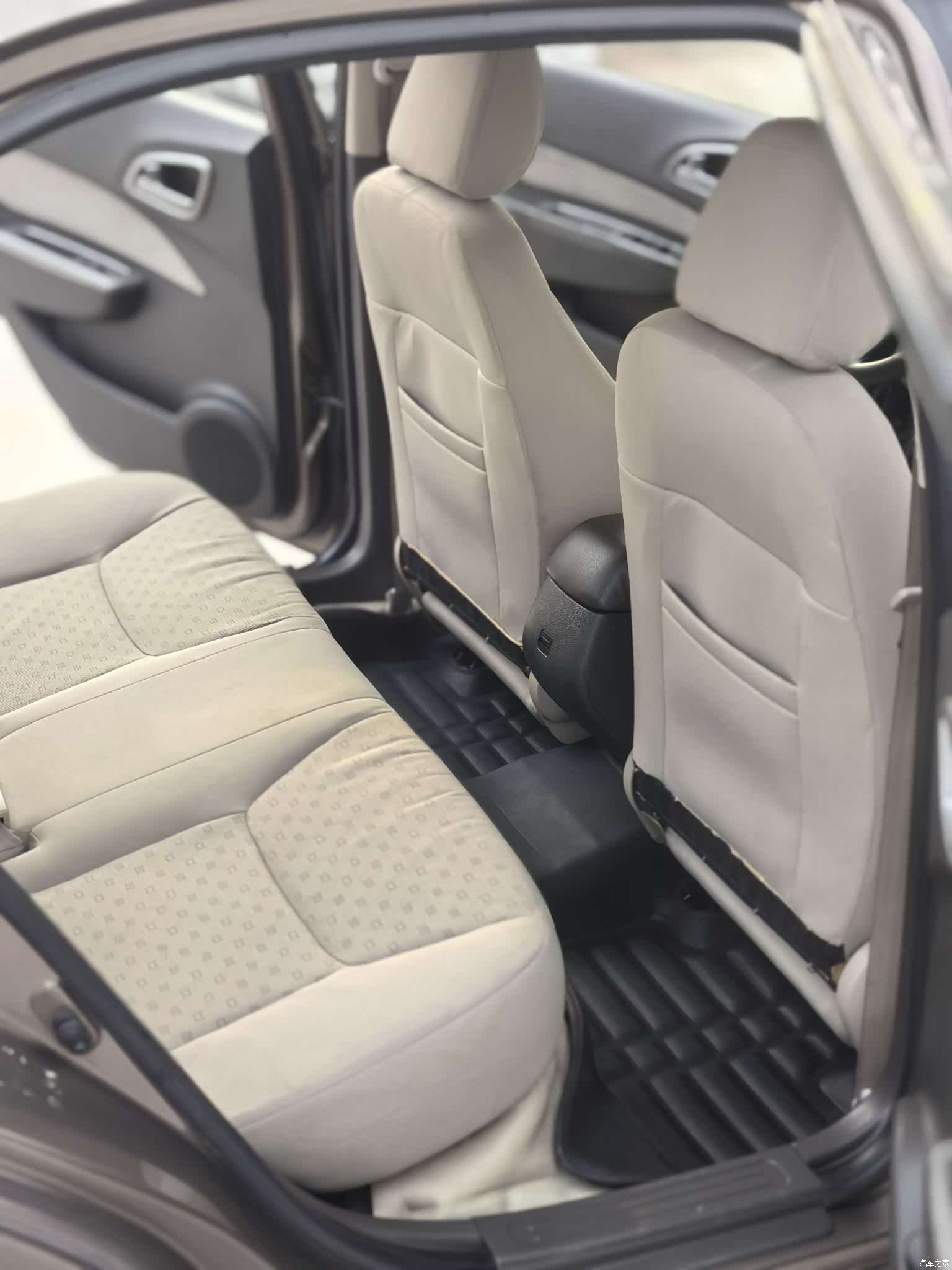 Wuling 630, 2013 14