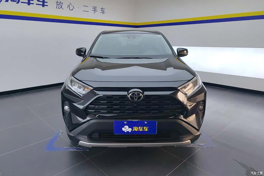 Toyota RAV4, 2023 2