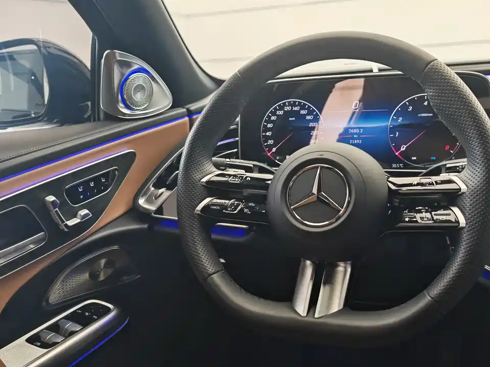 Mercedes-Benz E-class Mercedes-Benz E-class