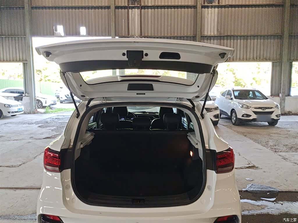 MG ZS, 2022 19