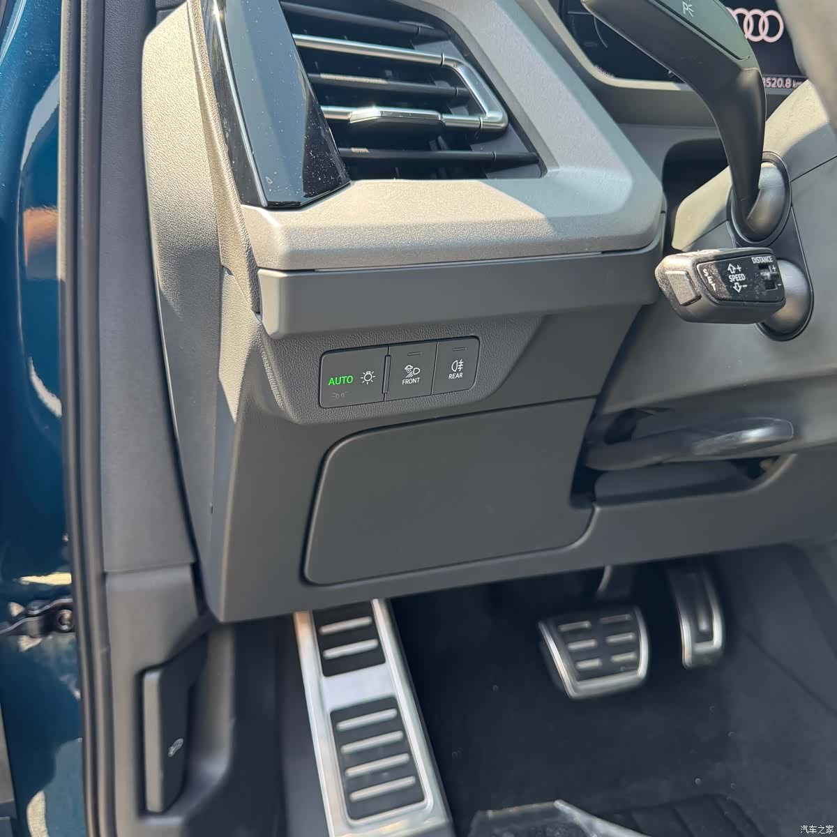 Audi Q5 e-tron, 2023 17