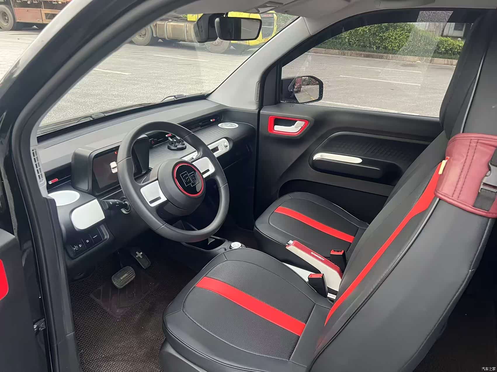 Wuling MINIEV, 2022 9