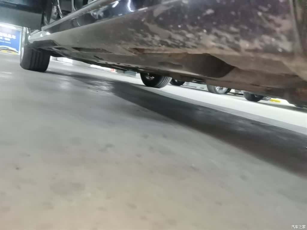 Hongqi H7, 2016 21