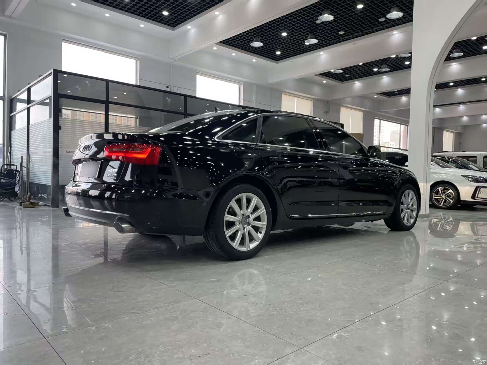 Audi A6L, 2016 9