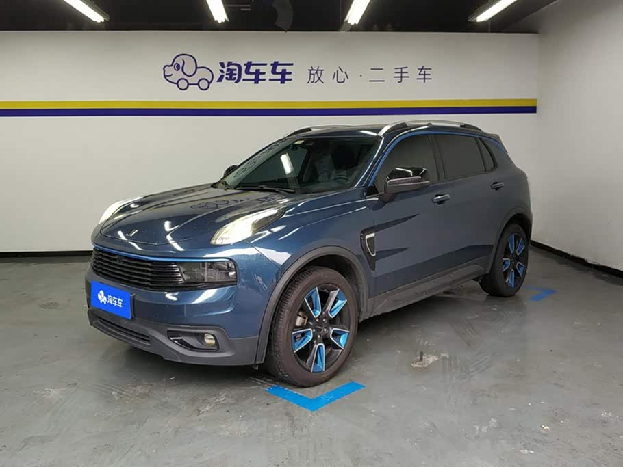 Lynk & Co 01