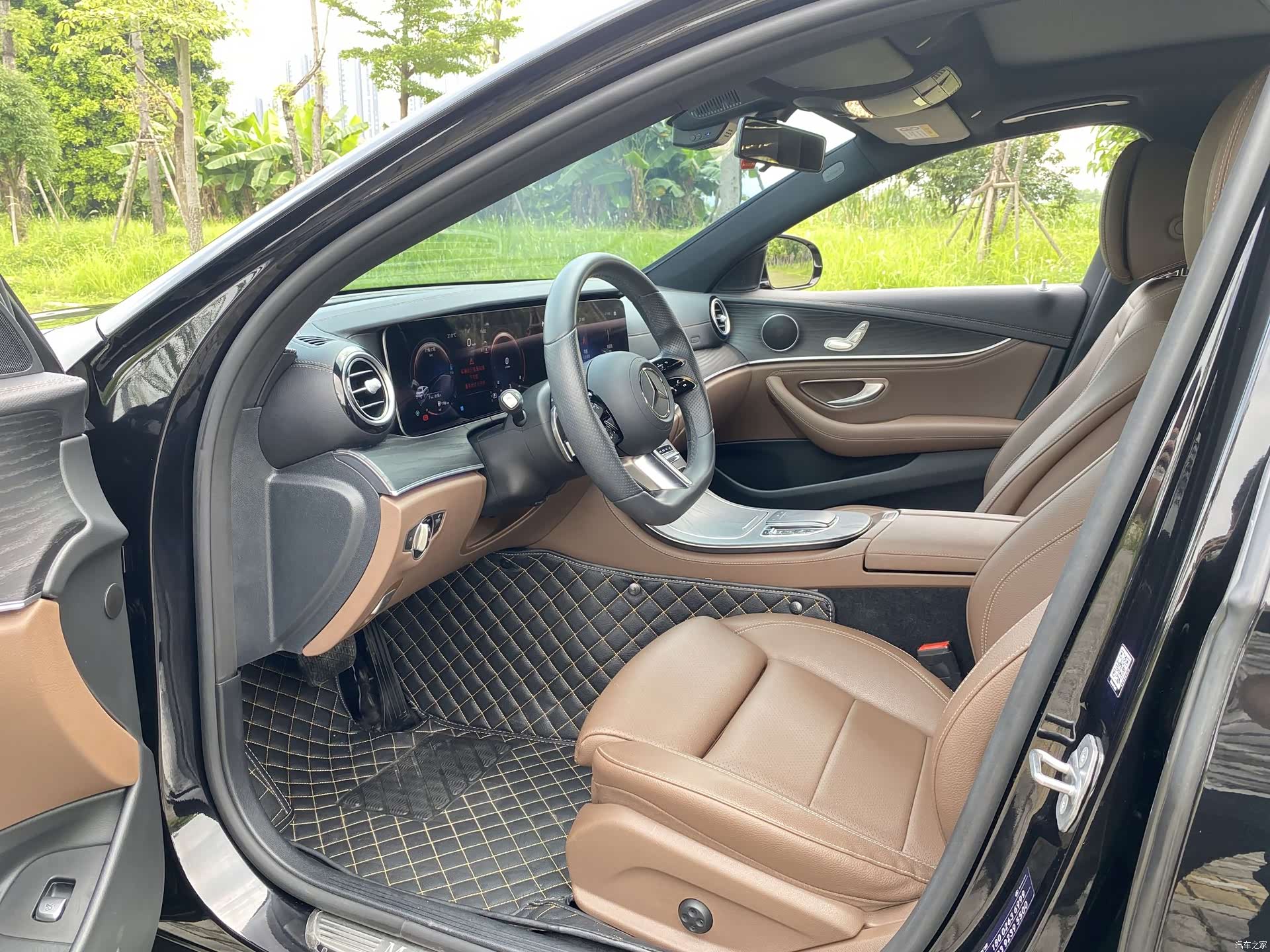 Mercedes-Benz E-Class, 2022 все фото