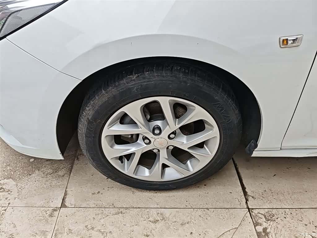 Chevrolet 320, 2019 23