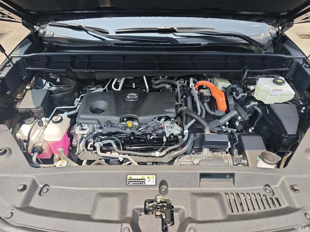 Toyota Crown, 2023 9