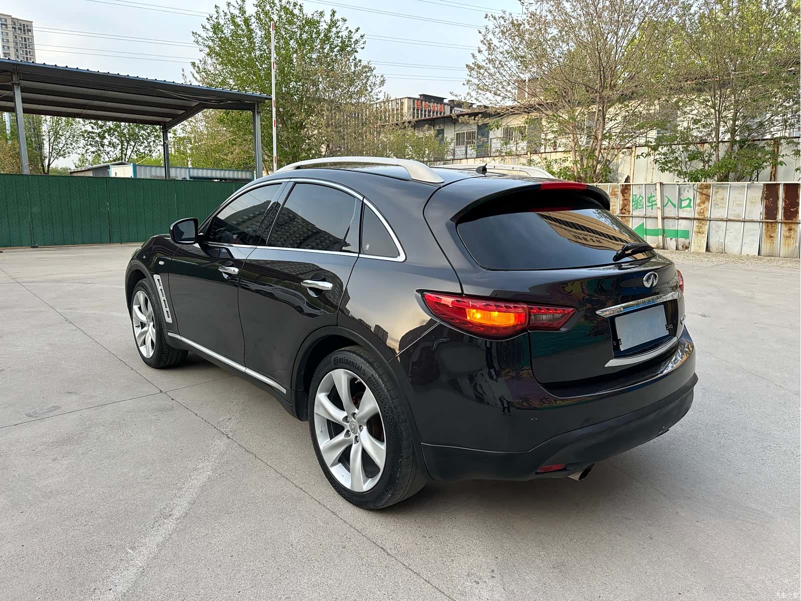 Infiniti FX35, 2011 все фото
