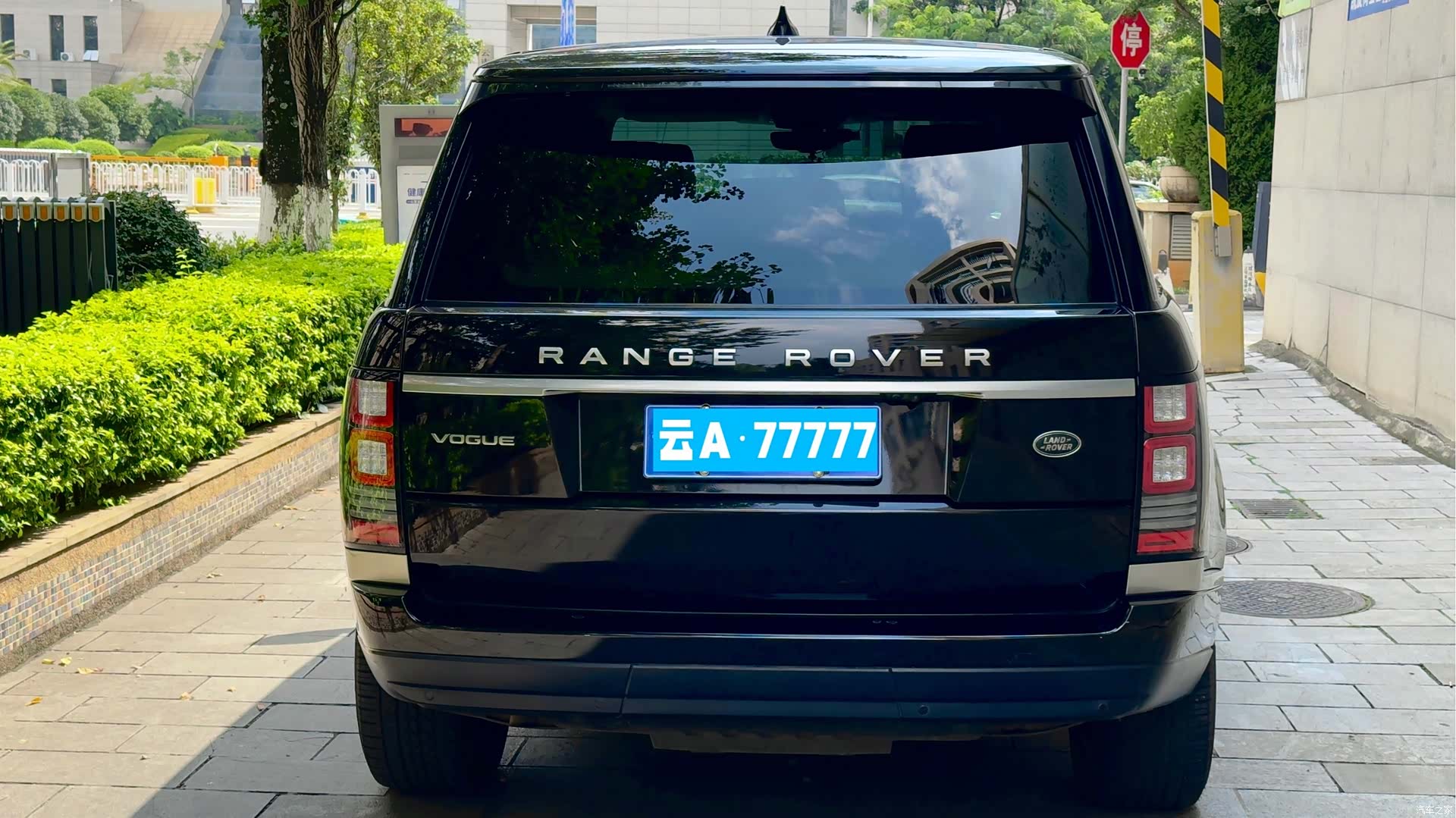 Land Rover Range Rover, 2017 все фото
