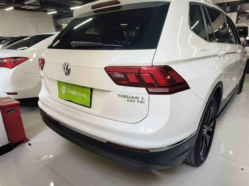 Volkswagen Tiguan L