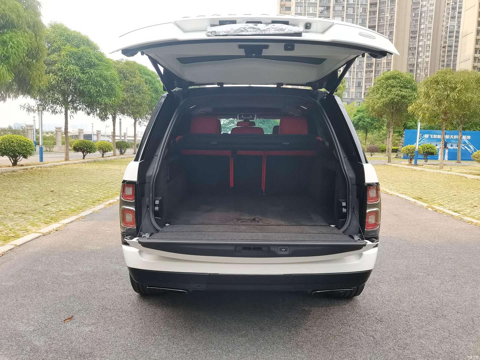 Land Rover Range Rover, 2016 17