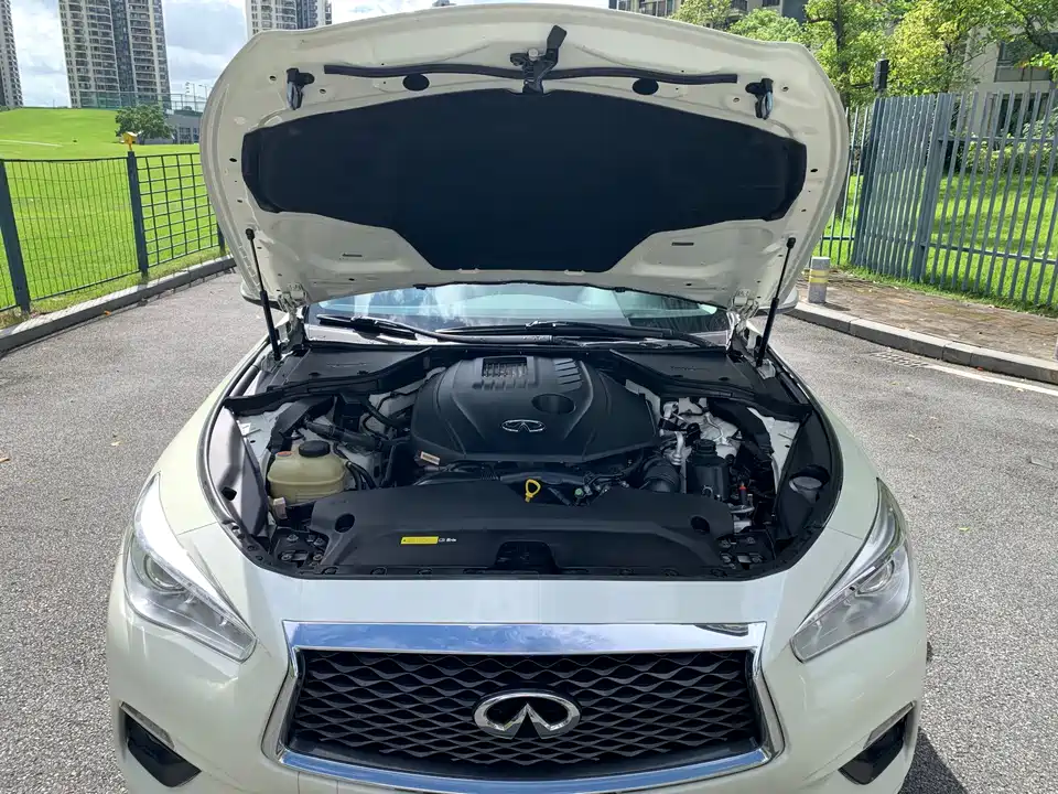 Infiniti Q50L Infiniti Q50L