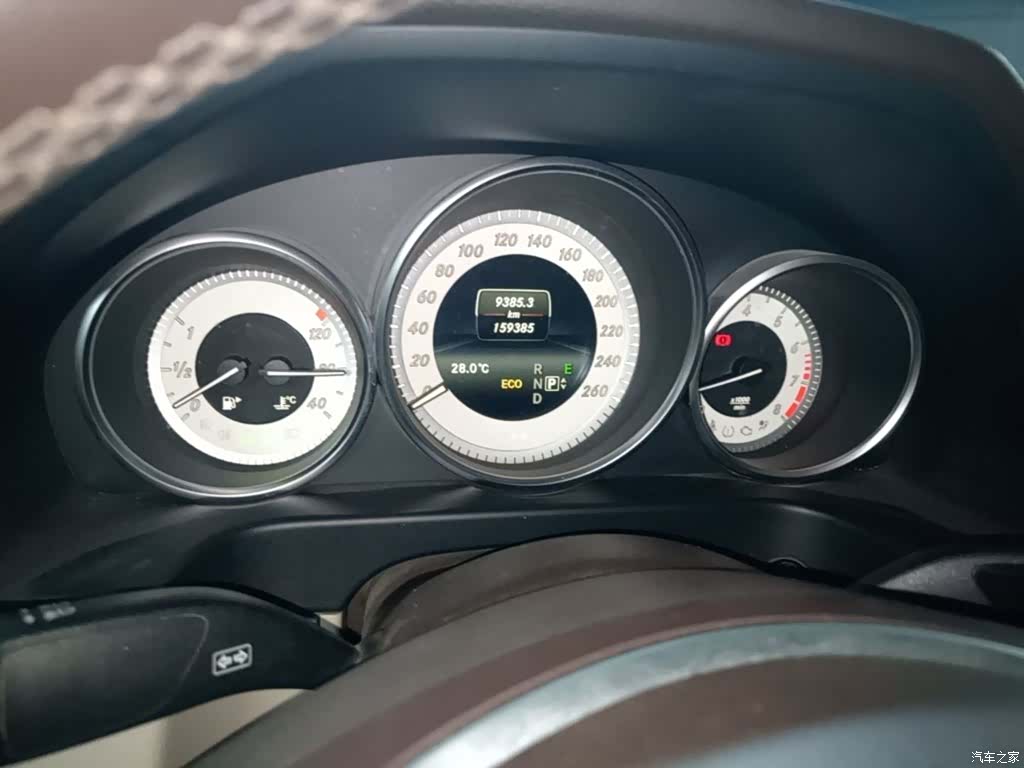 Mercedes-Benz E-Class, 2015 12