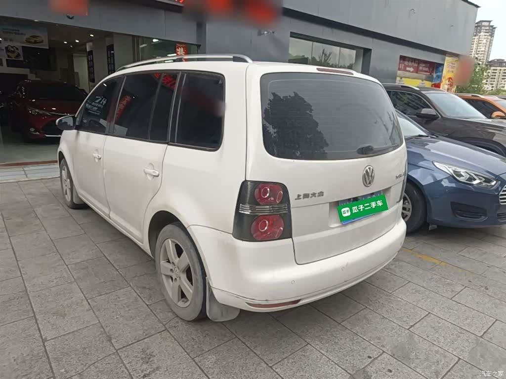 Volkswagen 5, 2014 все фото