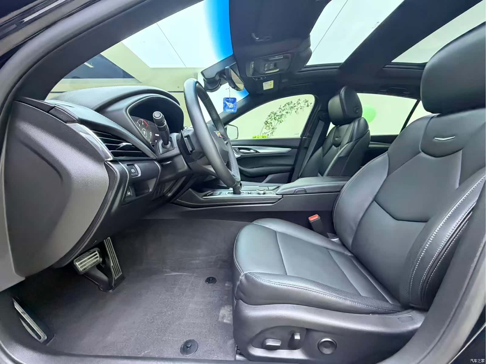 Cadillac CT5, 2023 4