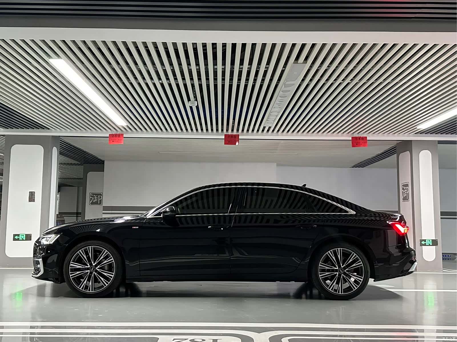 Audi A6L, 2025 24
