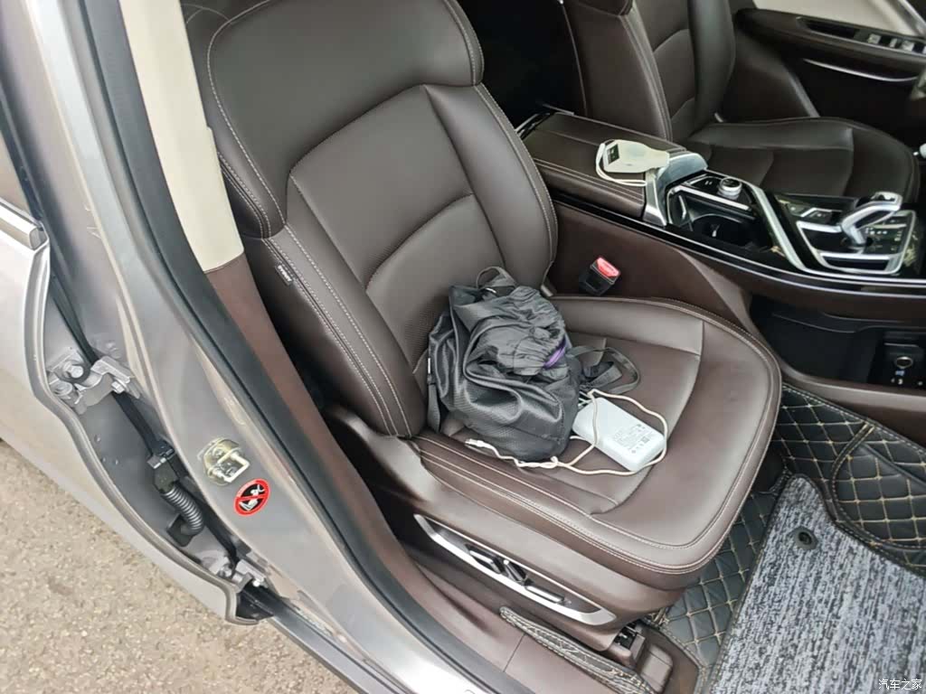 Geely Jiaji, 2019 25