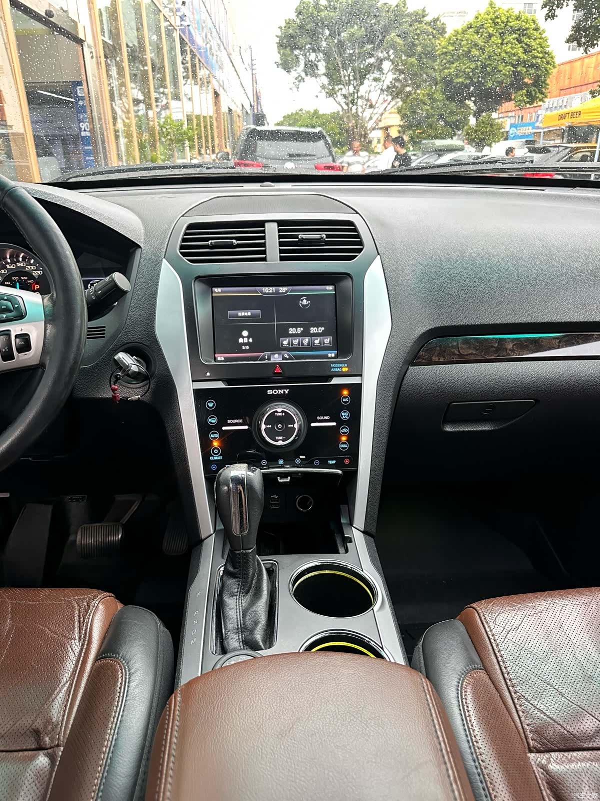 Ford Explorer, 2014 6