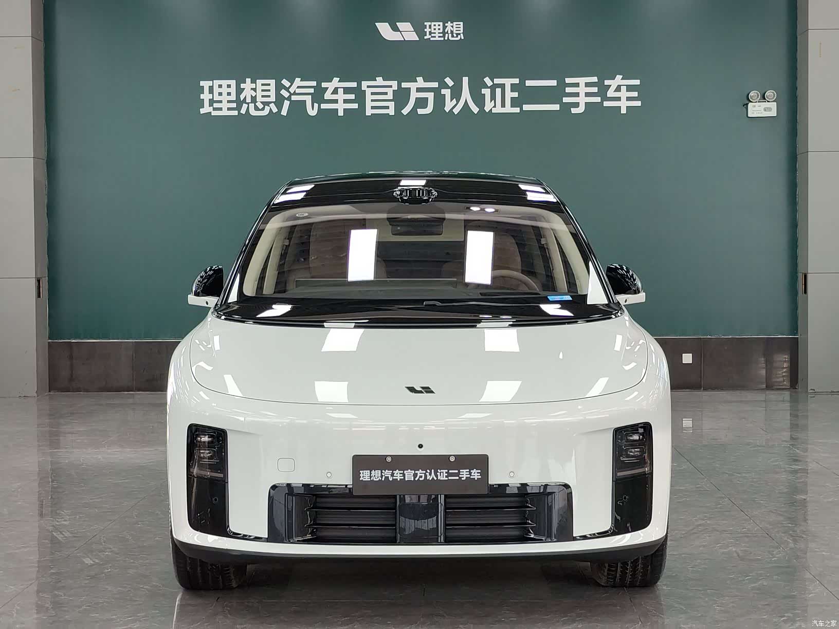 Li Auto i8, 2025 все фото