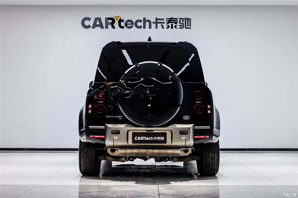 Land Rover Defender, 2023 все фото