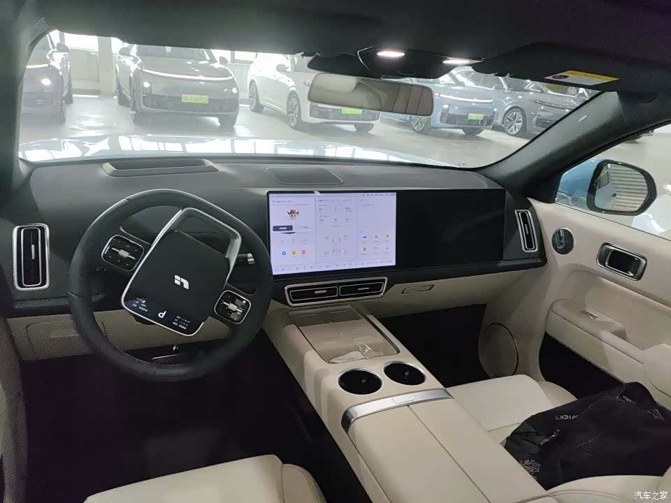 Li Auto L7, 2025 7