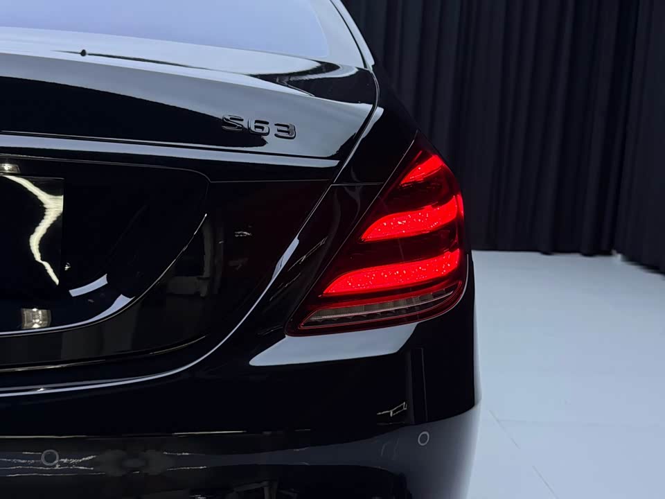 Mercedes-Benz S-class AMG