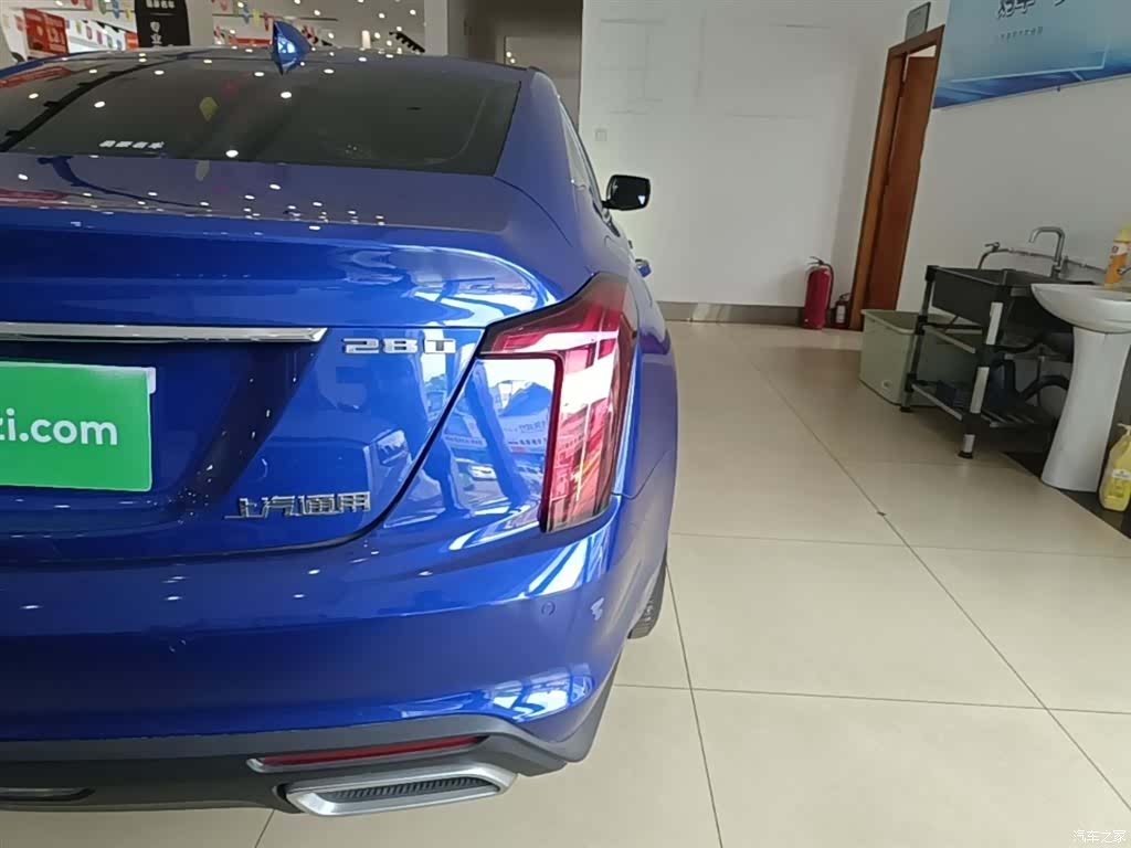 Cadillac CT5, 2022 8