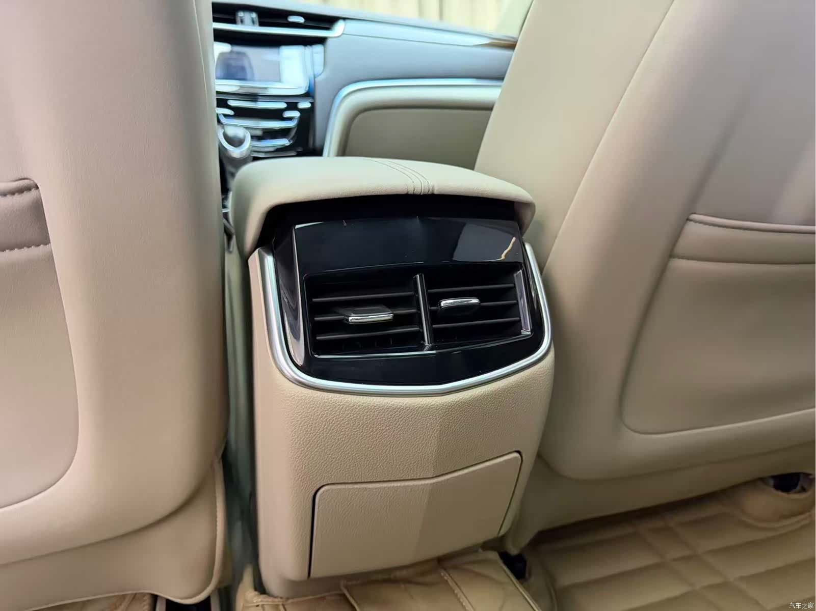 Cadillac XTS, 2016 16
