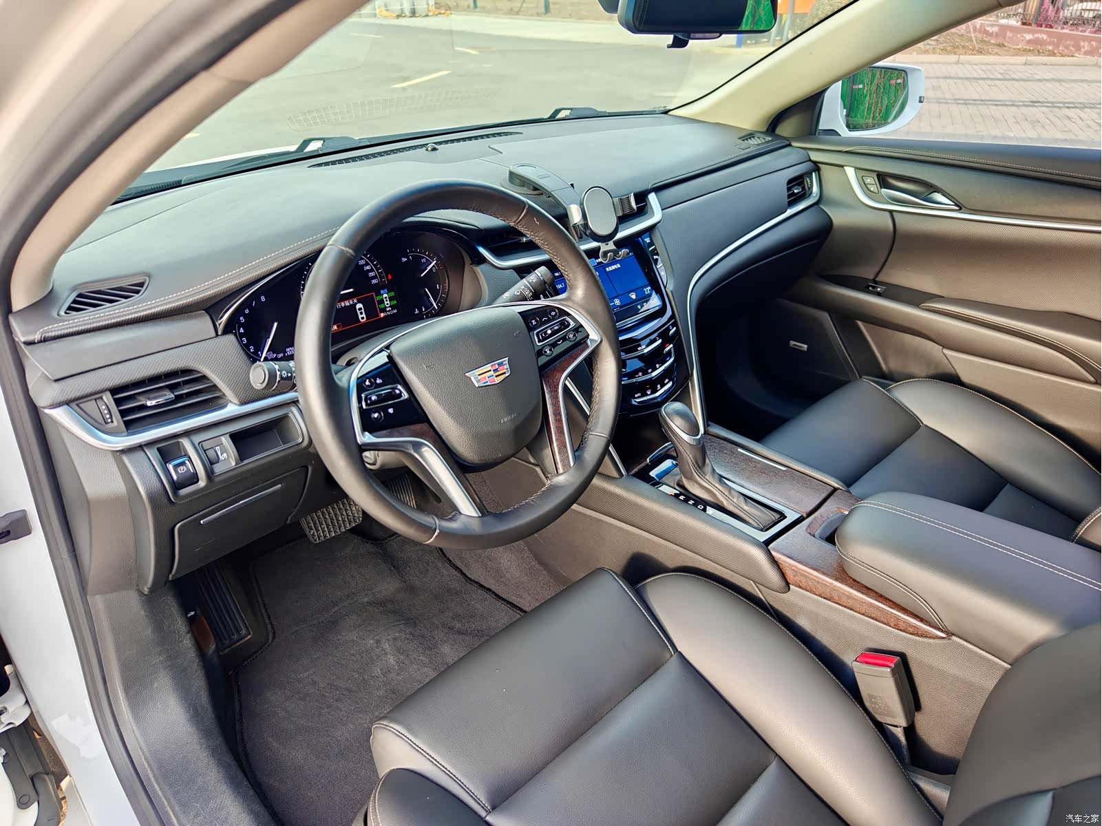 Cadillac XTS, 2019 8