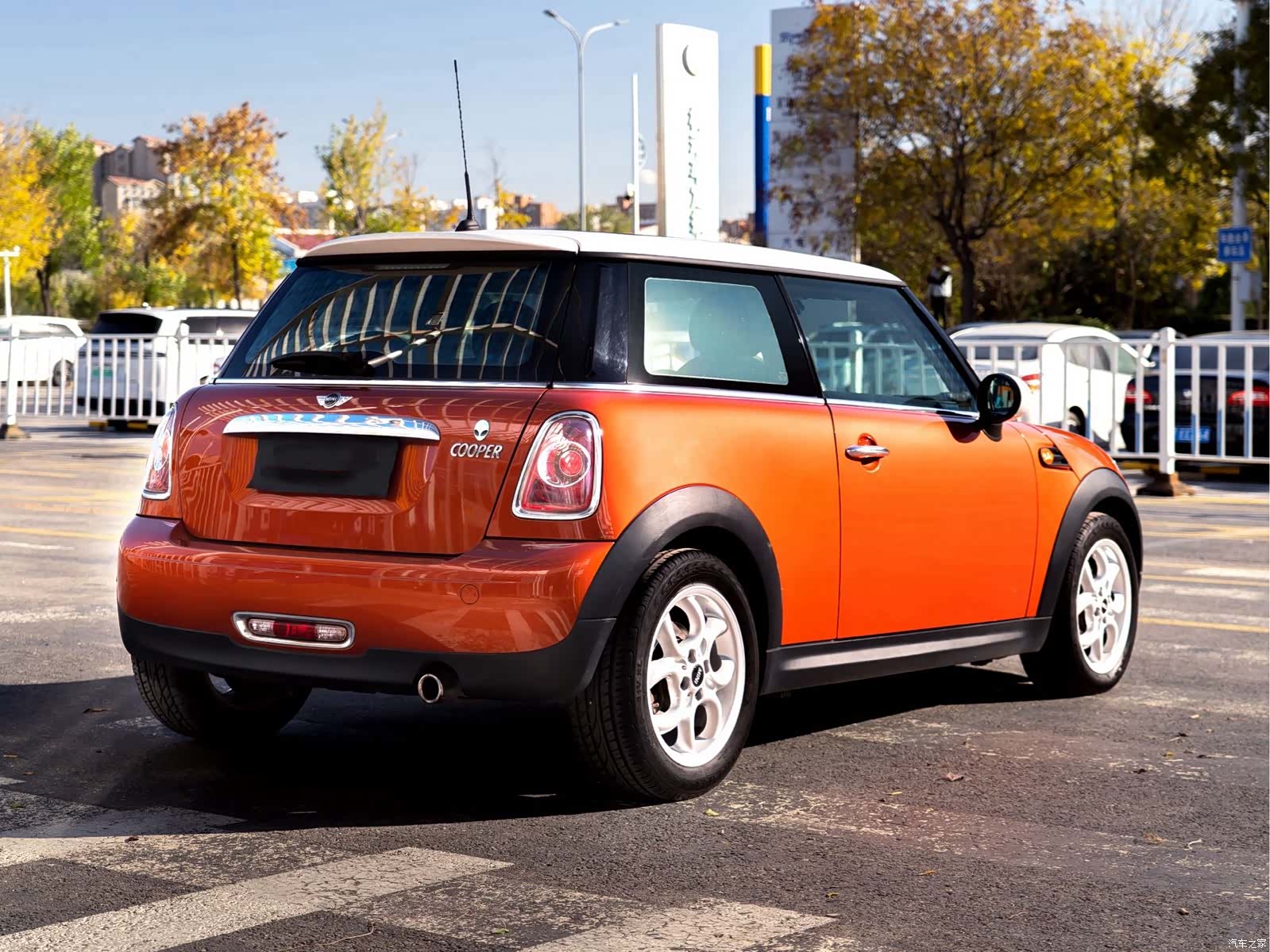 Mini Cooper, 2012 3