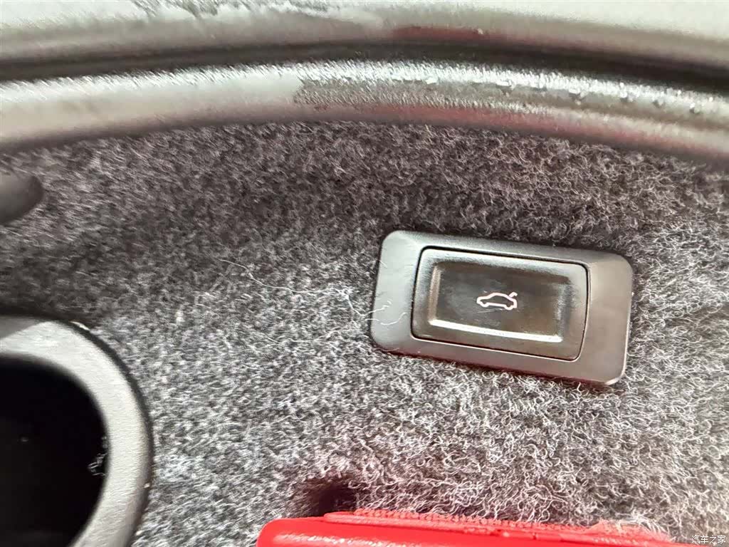 Cadillac XTS, 2015 28