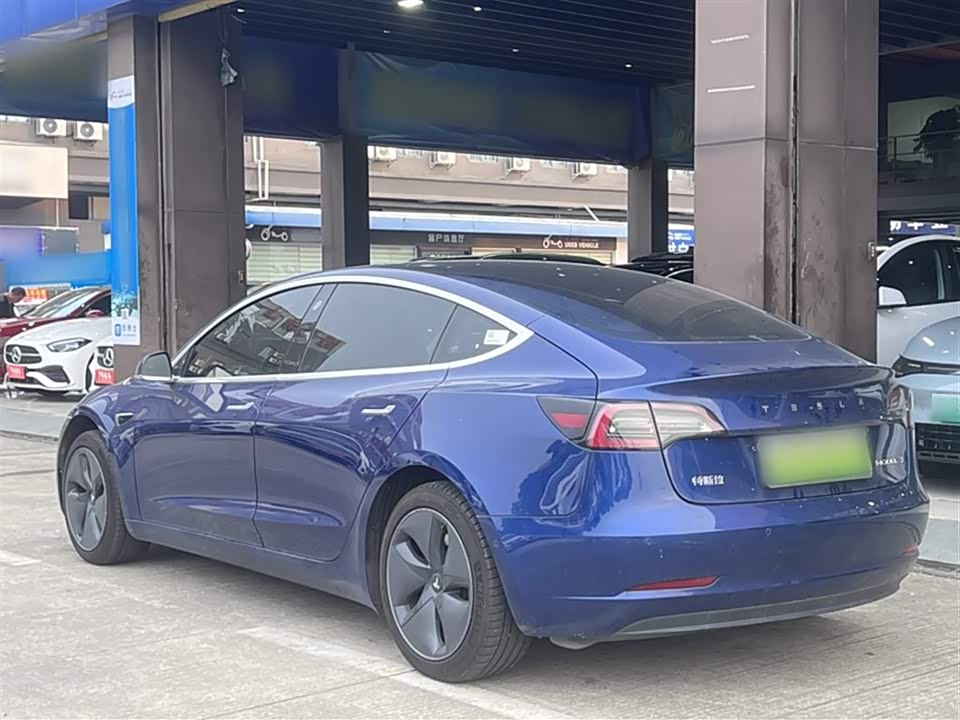 Tesla Model 3 Tesla Model 3