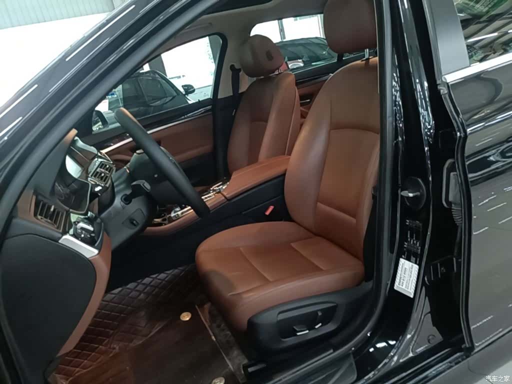 BMW 5 Series, 2015 15
