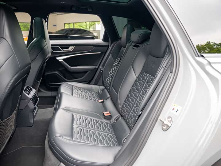Audi RS 6 2022 RS 6 4.0T Avant