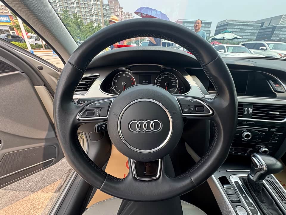 Audi A4L