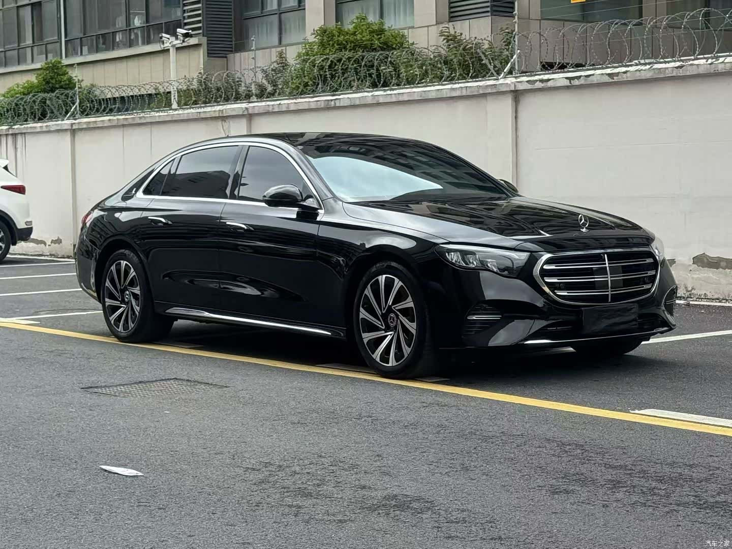 Mercedes-Benz E-Class, 2024 1